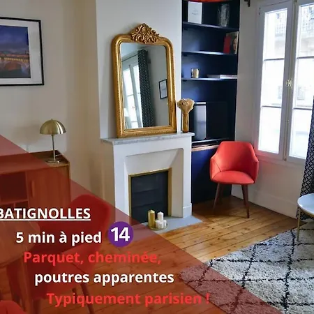 One Bedroom Batignolles * パリ