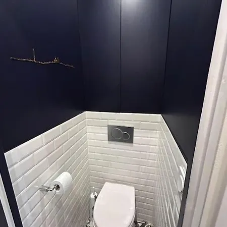 アパート One Bedroom Batignolles パリ